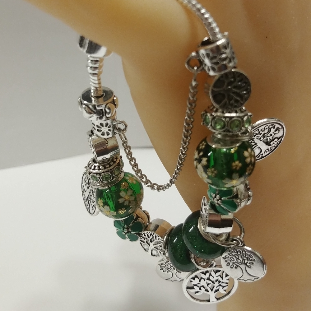 BEAUTIFUL Green Multi Charm Silvertone Bracelet